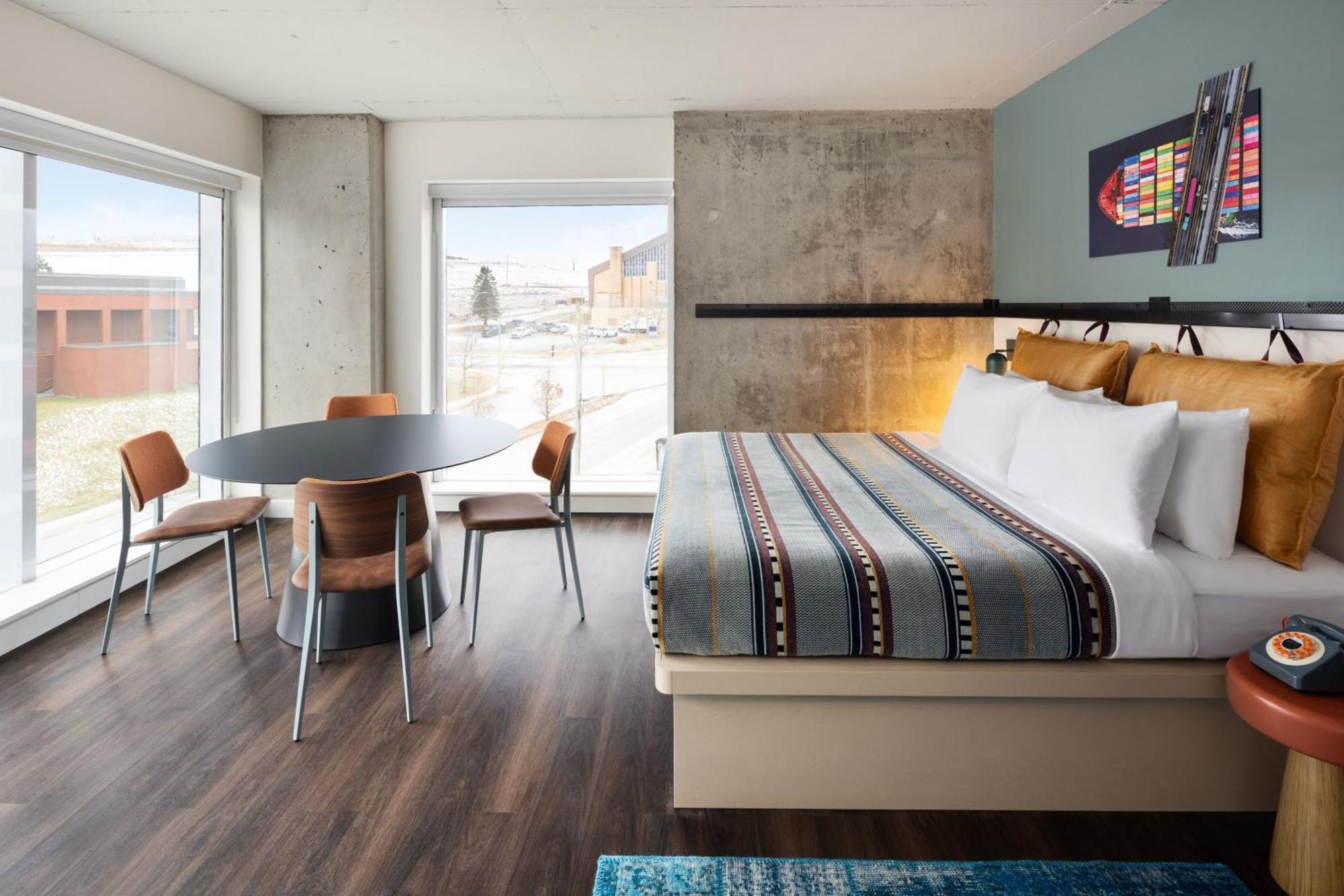 Moxy Halifax Downtown Hotel Exterior photo