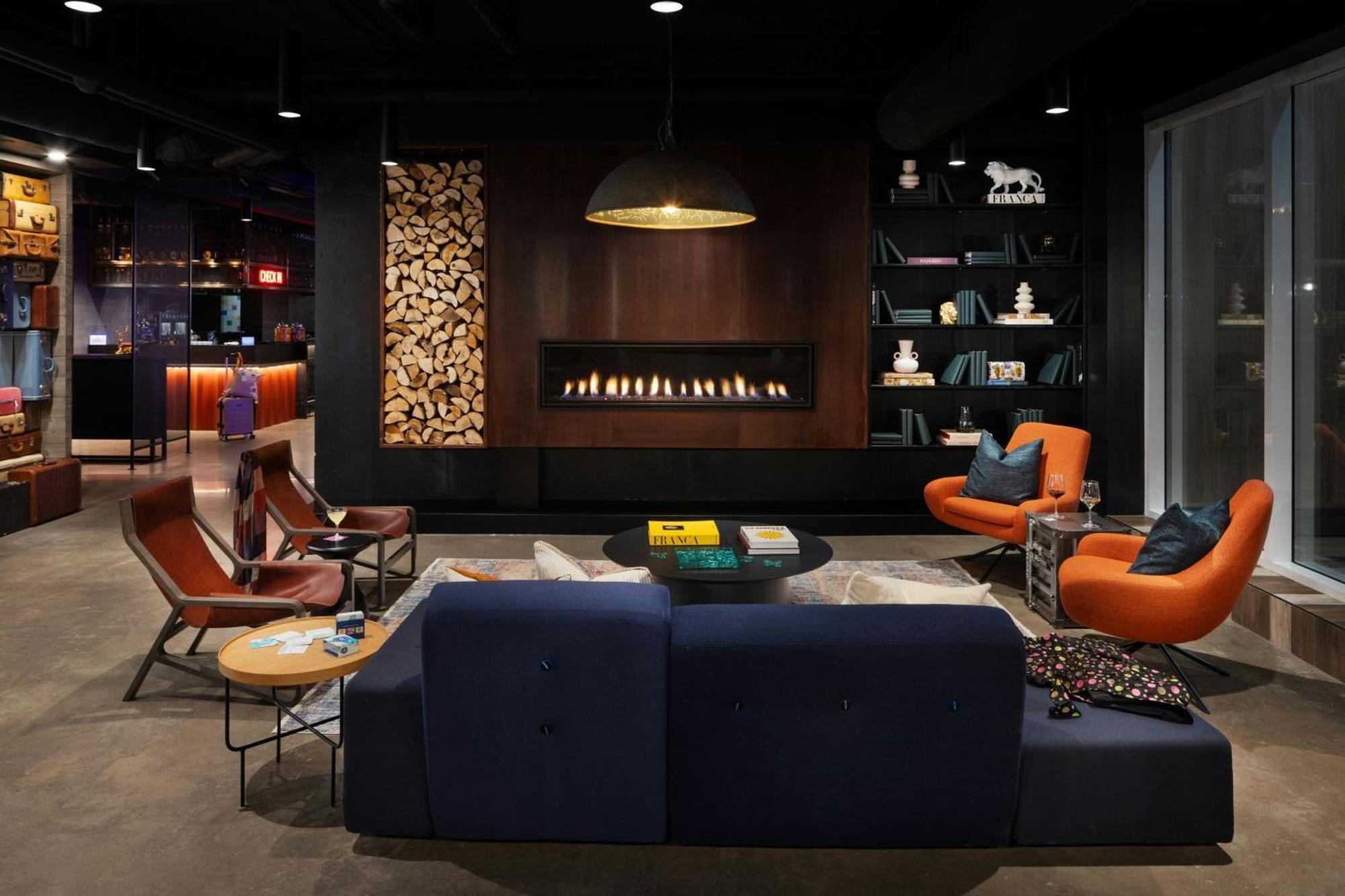 Moxy Halifax Downtown Hotel Exterior photo
